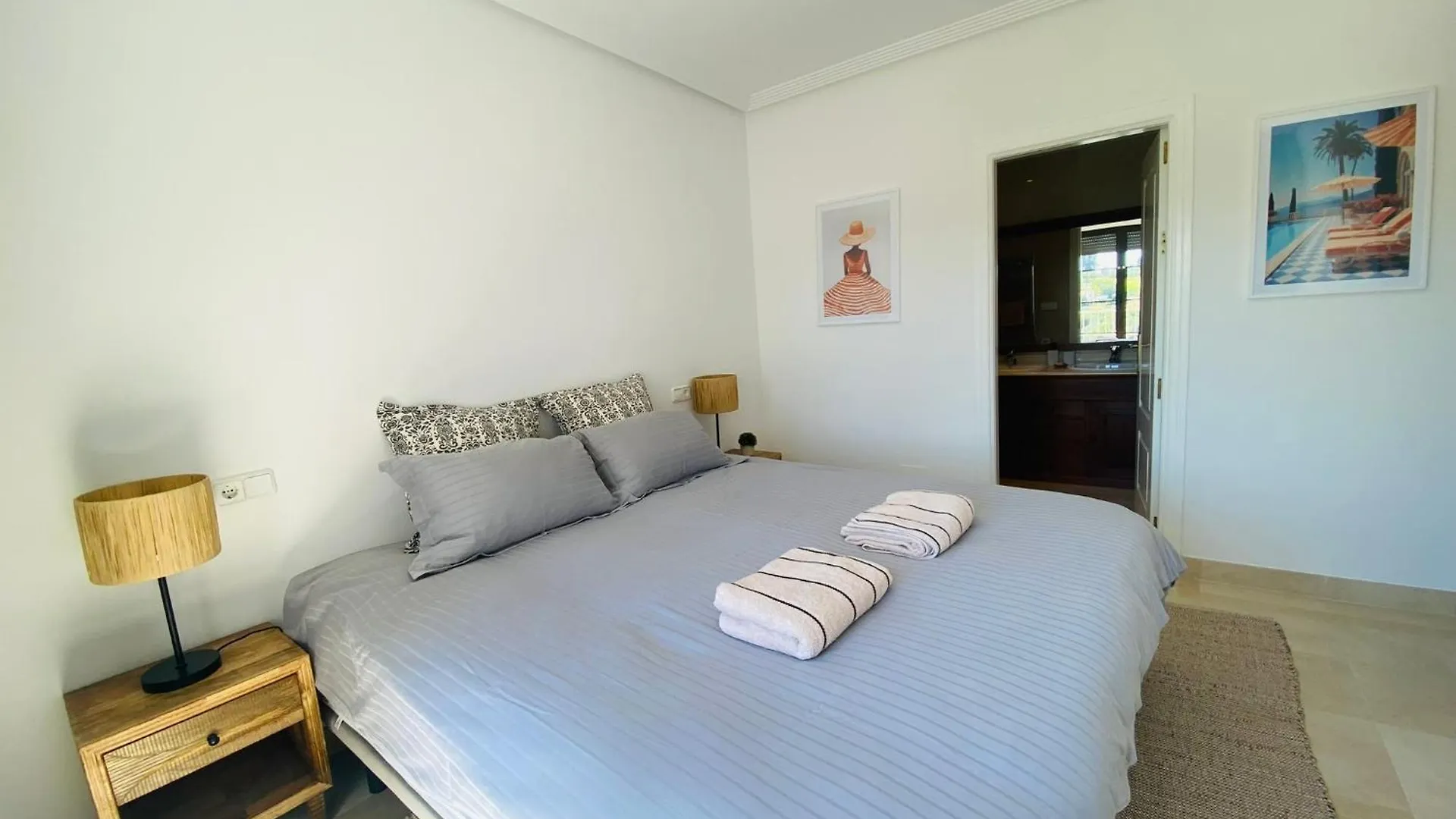 Los Arqueros Apartment With Golf Views Benahavis 0*,  Spain