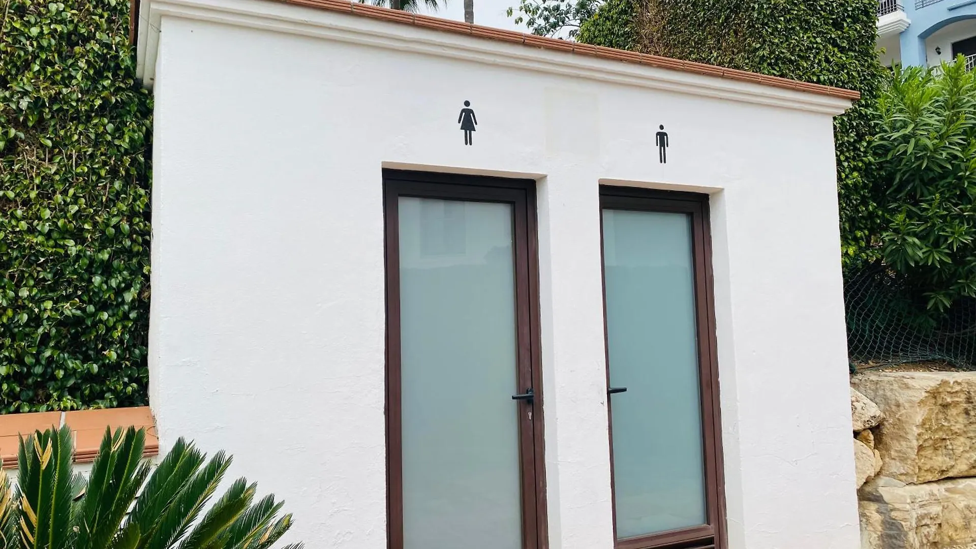 Los Arqueros Apartment With Golf Views Benahavis Spain